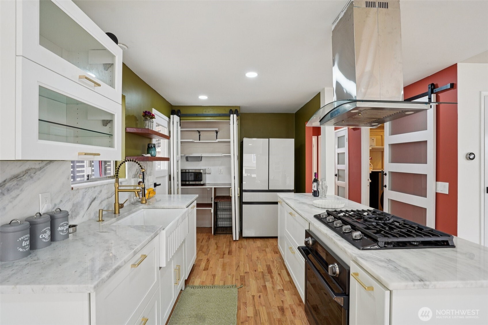 1609 E Alder Street , Seattle, WA 98122