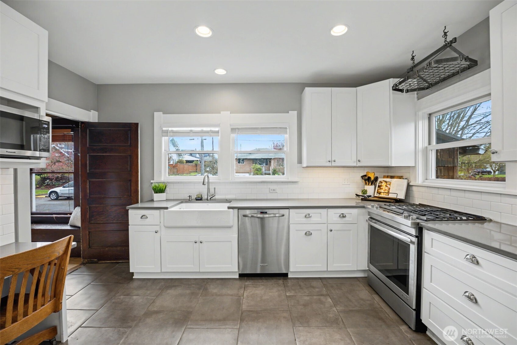 3225 N 20th Street , Tacoma, WA 98406