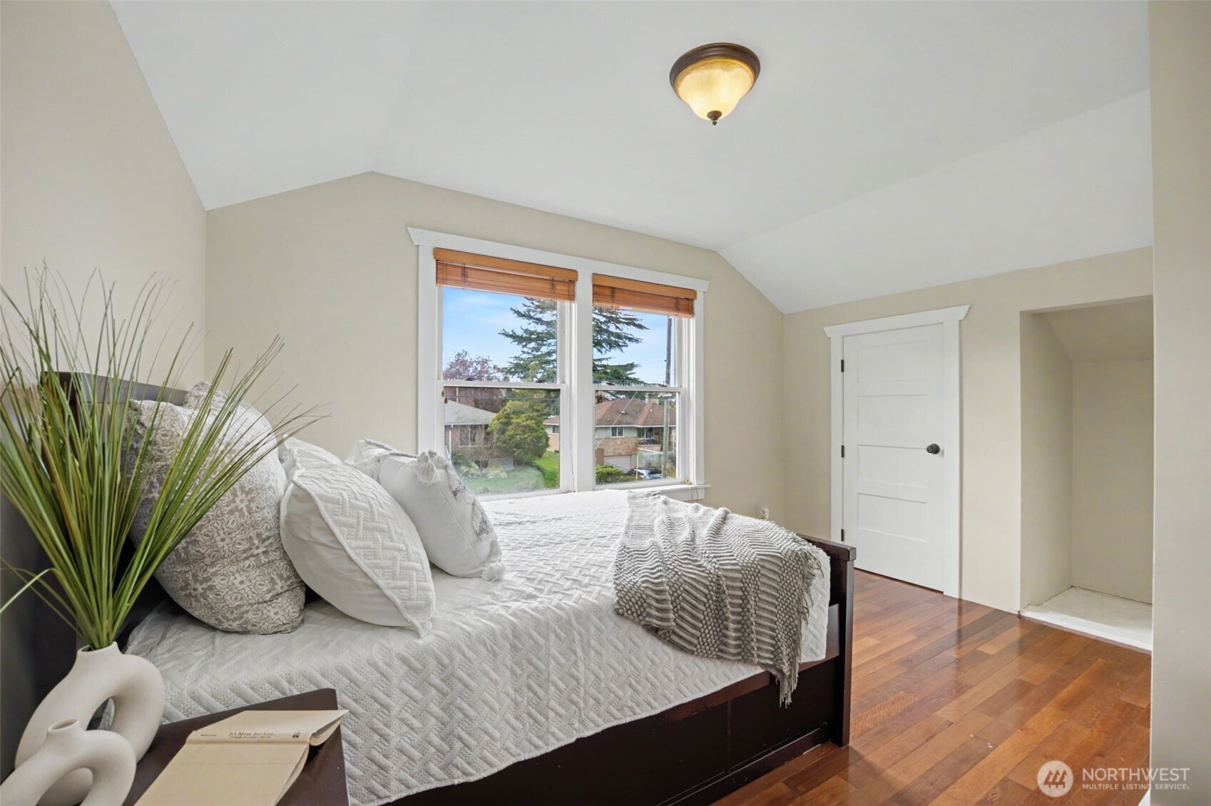 3225 N 20th Street , Tacoma, WA 98406