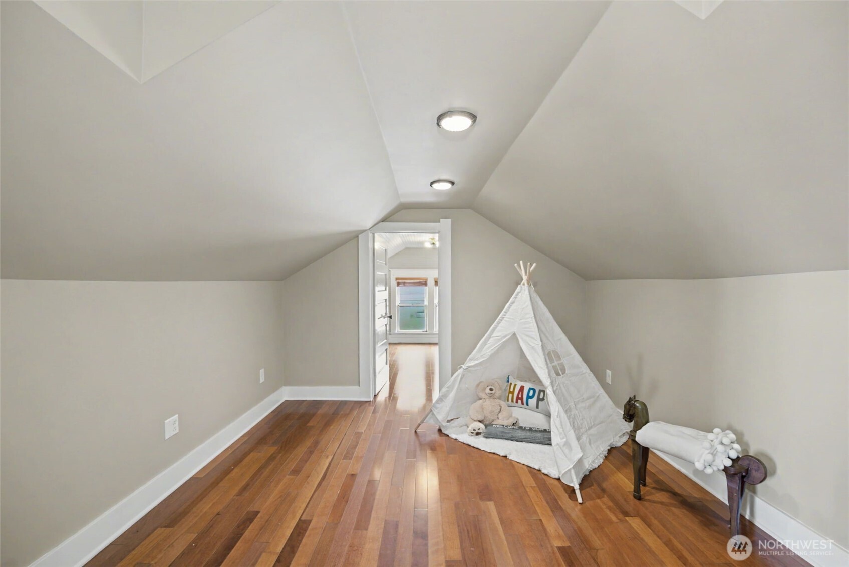 3225 N 20th Street , Tacoma, WA 98406