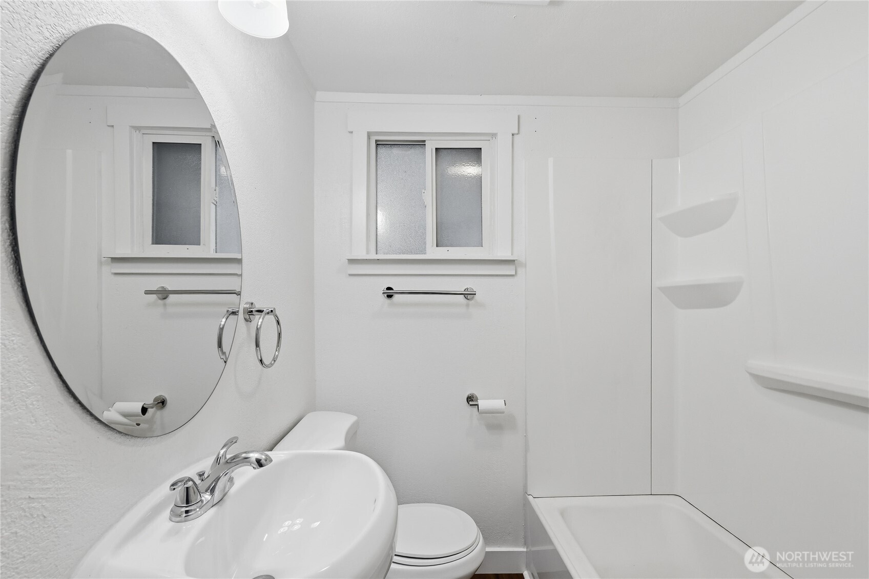 1619 Bayview Drive W, Bremerton, WA 98312