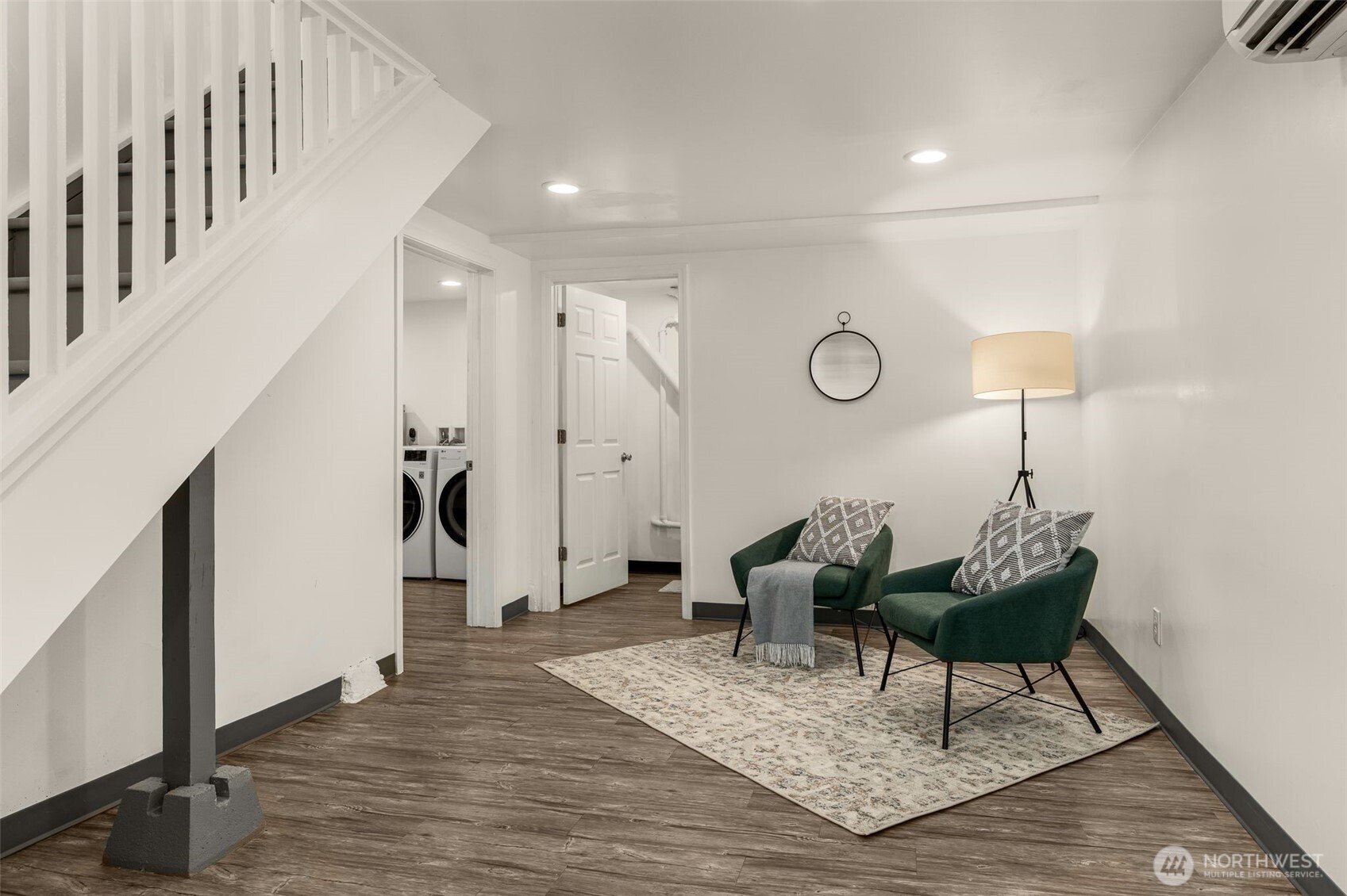 5009 S Alaska Street , Seattle, WA 98118