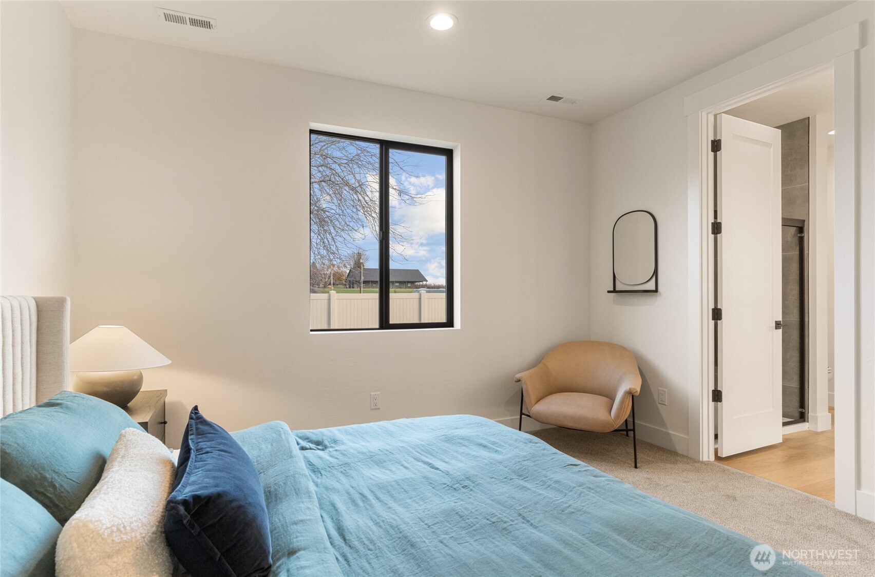 2566 5th ST SE #Lot 33, East Wenatchee, WA 98802