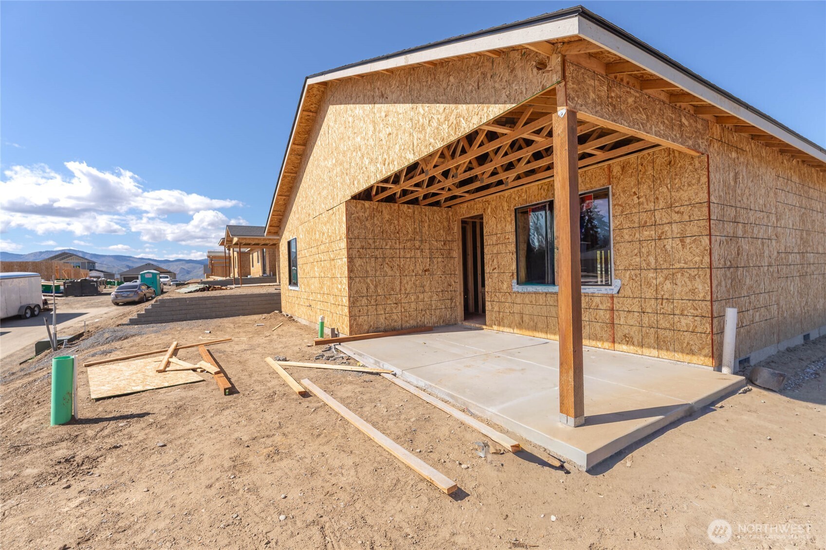 2566 5th ST SE #Lot 33, East Wenatchee, WA 98802