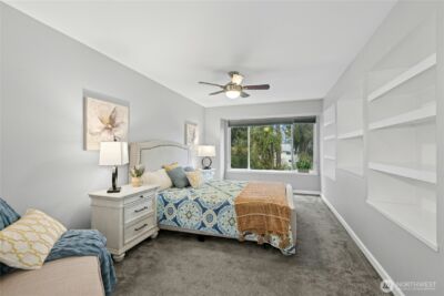 9904 NE 142nd Place #C302, Kirkland, WA 98034 - Photo 14
