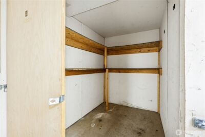 9904 NE 142nd Place #C302, Kirkland, WA 98034 - Photo 17