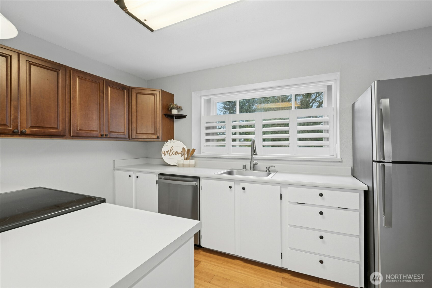 9904 NE 142nd Place #C302, Kirkland, WA 98034