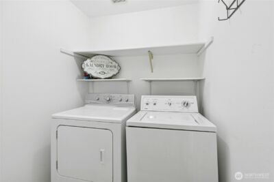 9904 NE 142nd Place #C302, Kirkland, WA 98034 - Photo 10