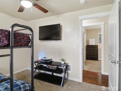 17116 6th Avenue Ct E, Spanaway, WA 98387 - Photo 19