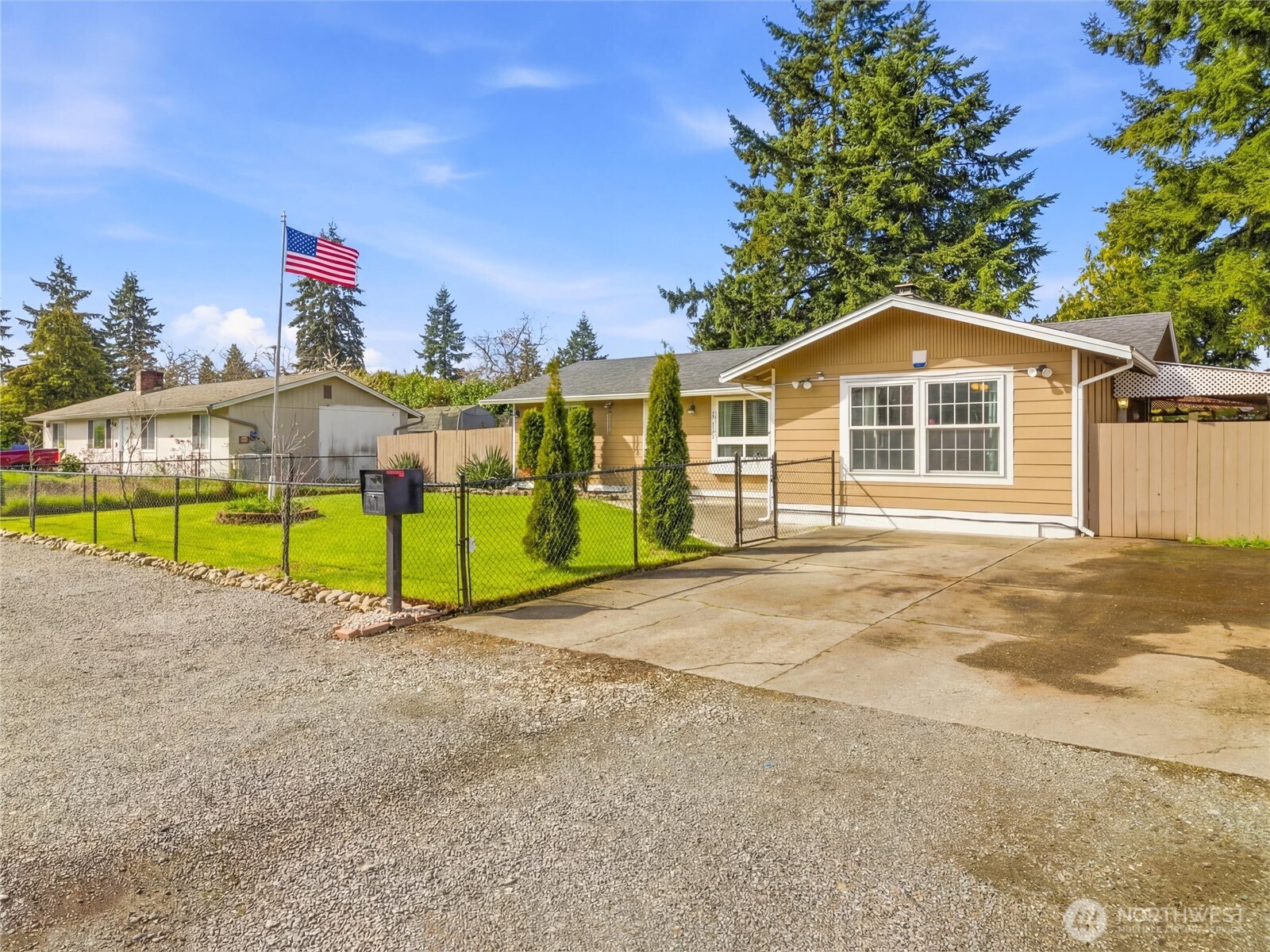 17116 6th Avenue Ct E, Spanaway, WA 98387