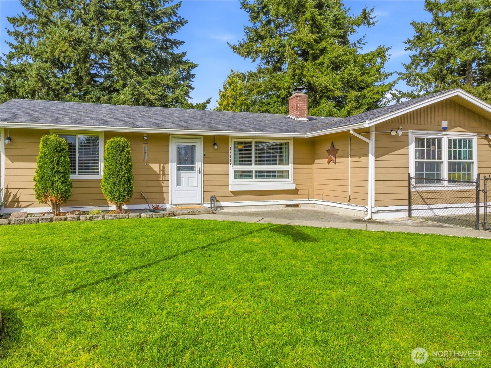 17116 6th Avenue Ct E, Spanaway, WA 98387