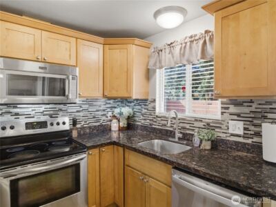 17116 6th Avenue Ct E, Spanaway, WA 98387 - Photo 8