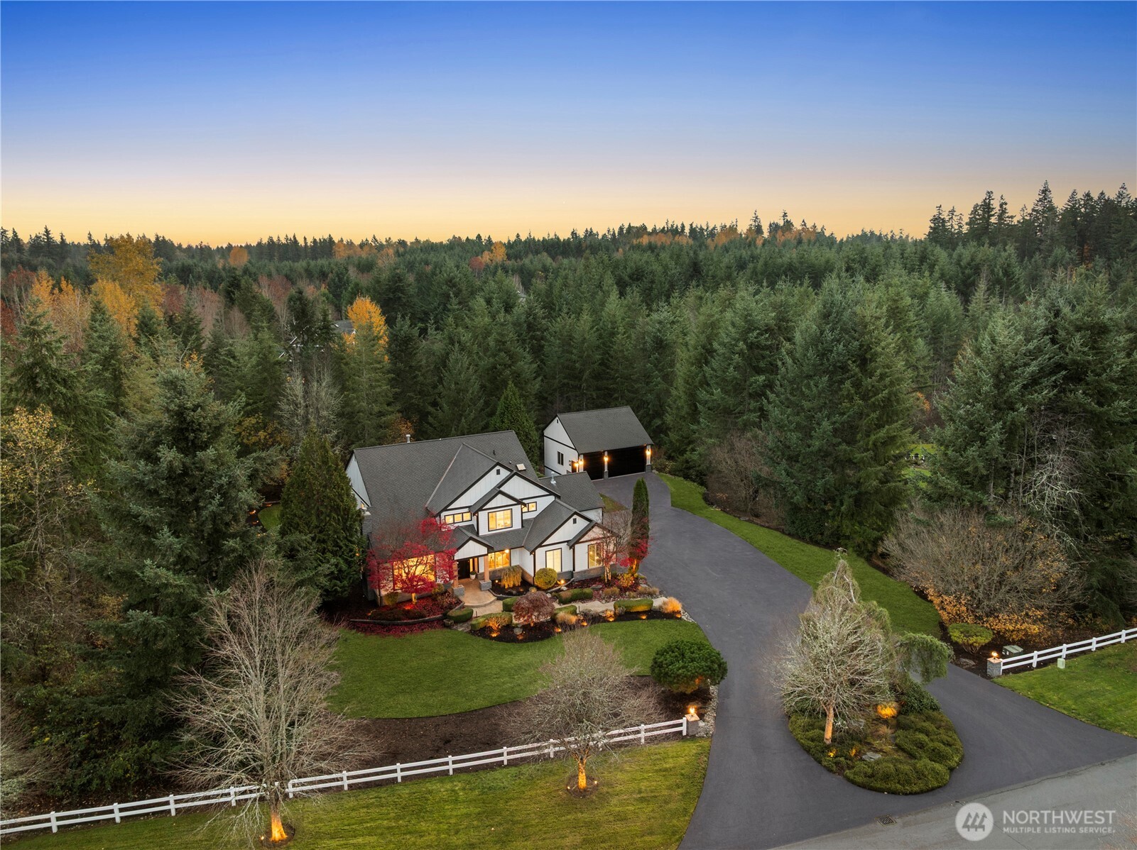 22439 SE 313th Place , Black Diamond, WA 98010