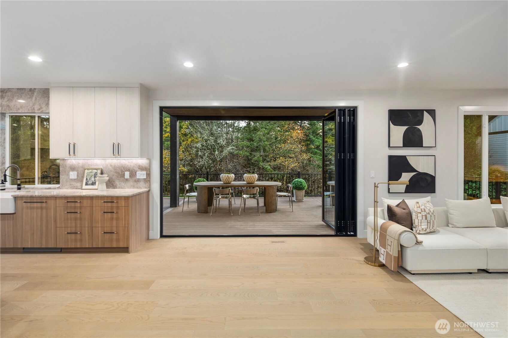 22439 SE 313th Place , Black Diamond, WA 98010