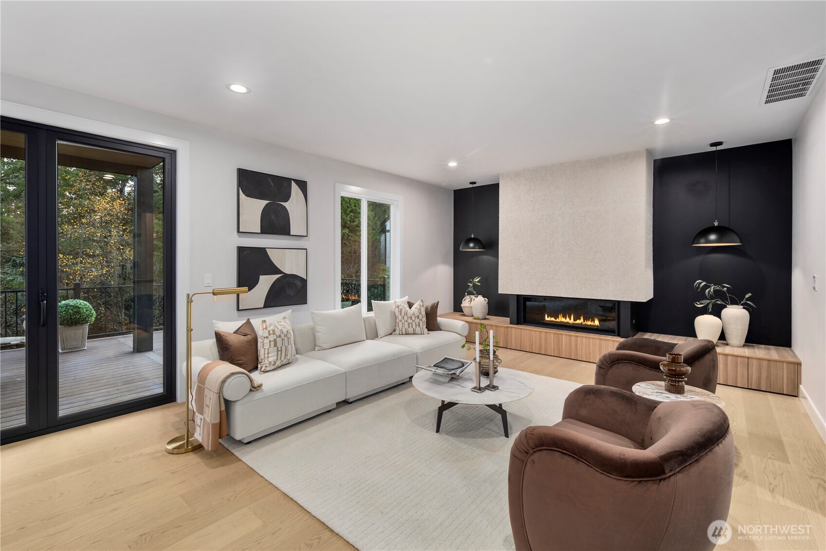 22439 SE 313th Place , Black Diamond, WA 98010