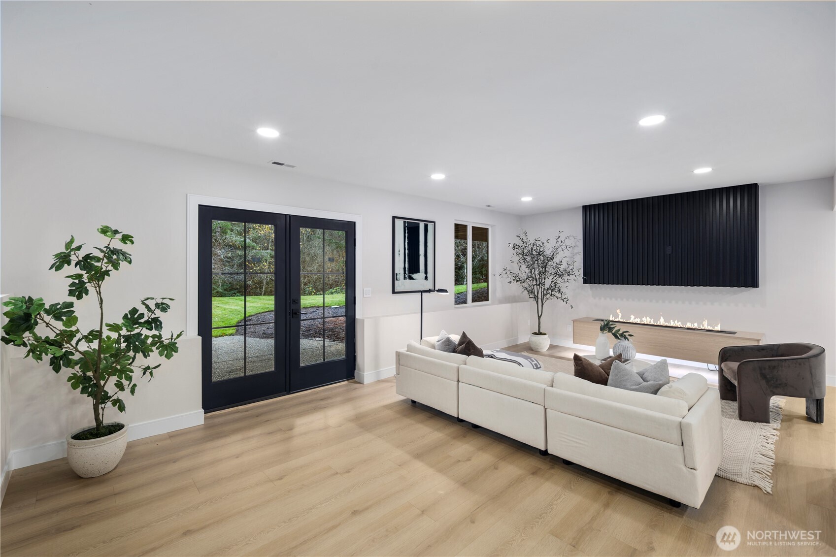 22439 SE 313th Place , Black Diamond, WA 98010