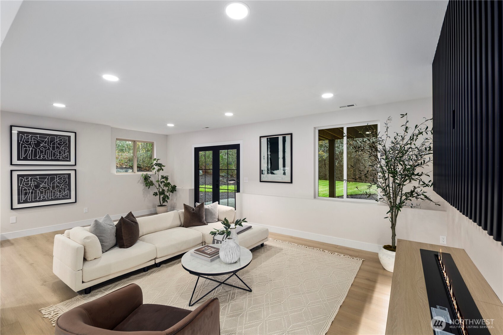 22439 SE 313th Place , Black Diamond, WA 98010