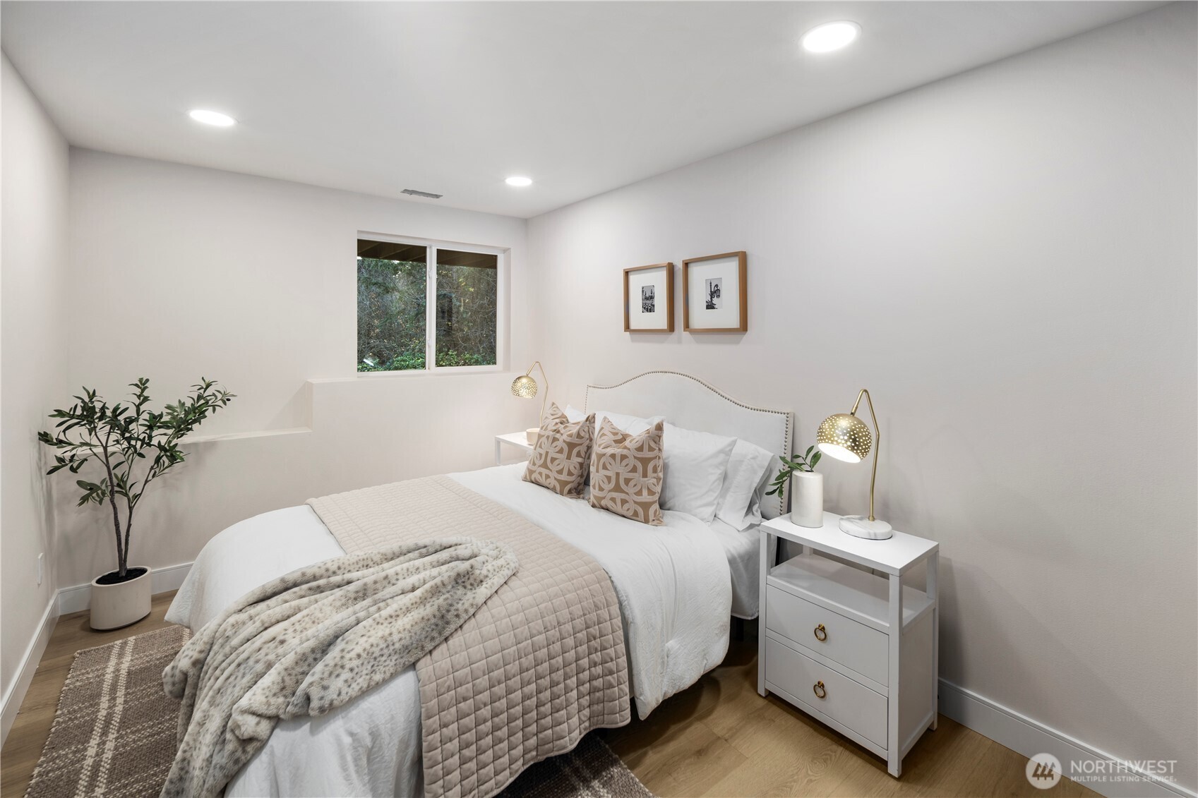 22439 SE 313th Place , Black Diamond, WA 98010