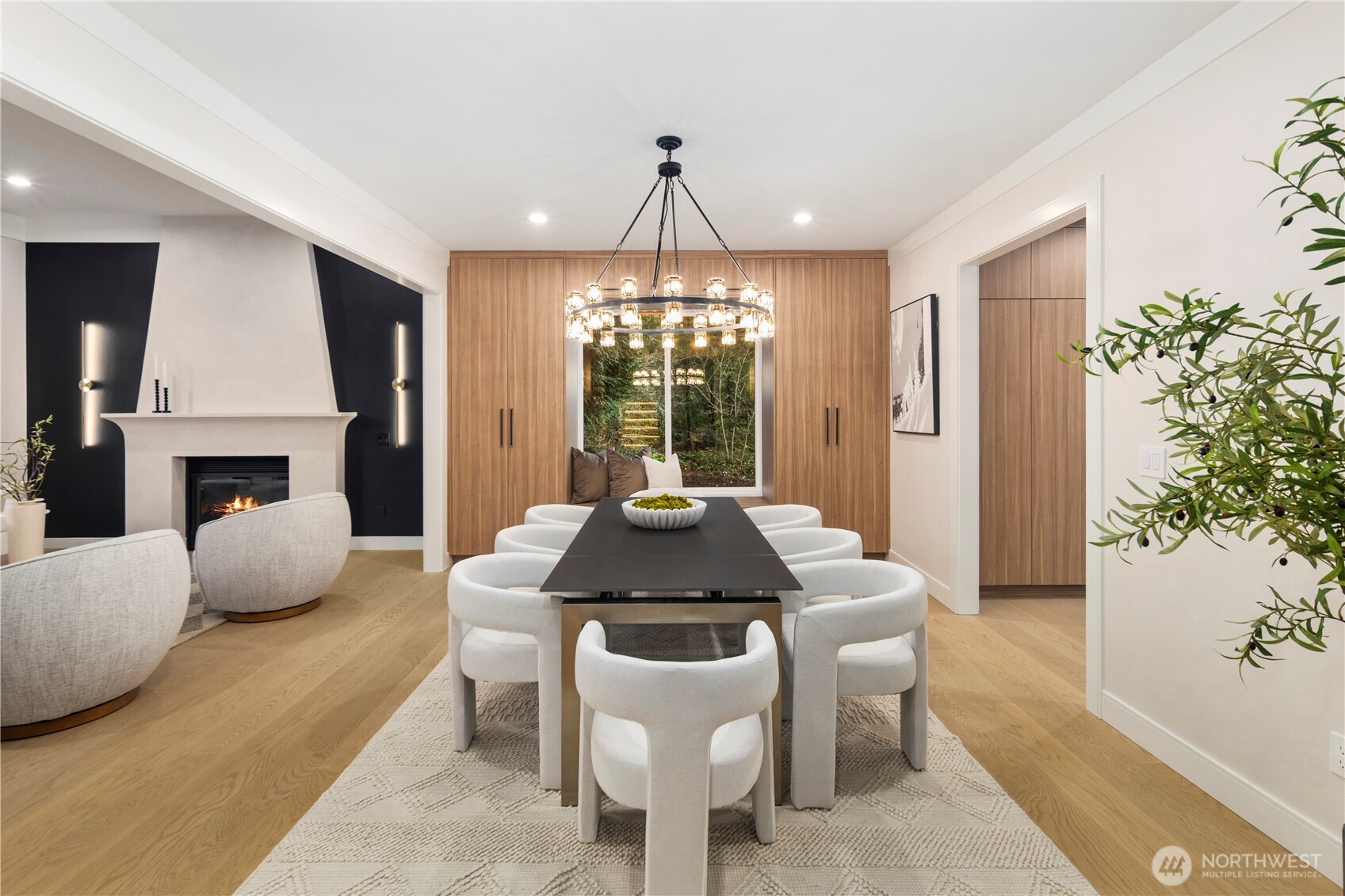 22439 SE 313th Place , Black Diamond, WA 98010