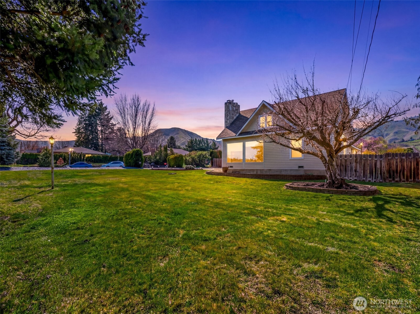 1000 N Western Avenue , Wenatchee, WA 98801