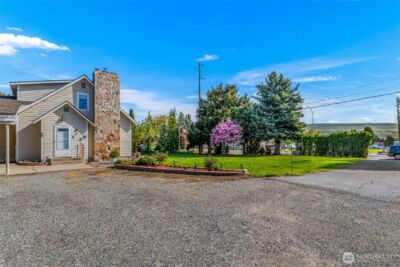 1000 N Western Avenue , Wenatchee, WA 98801 - Photo 3