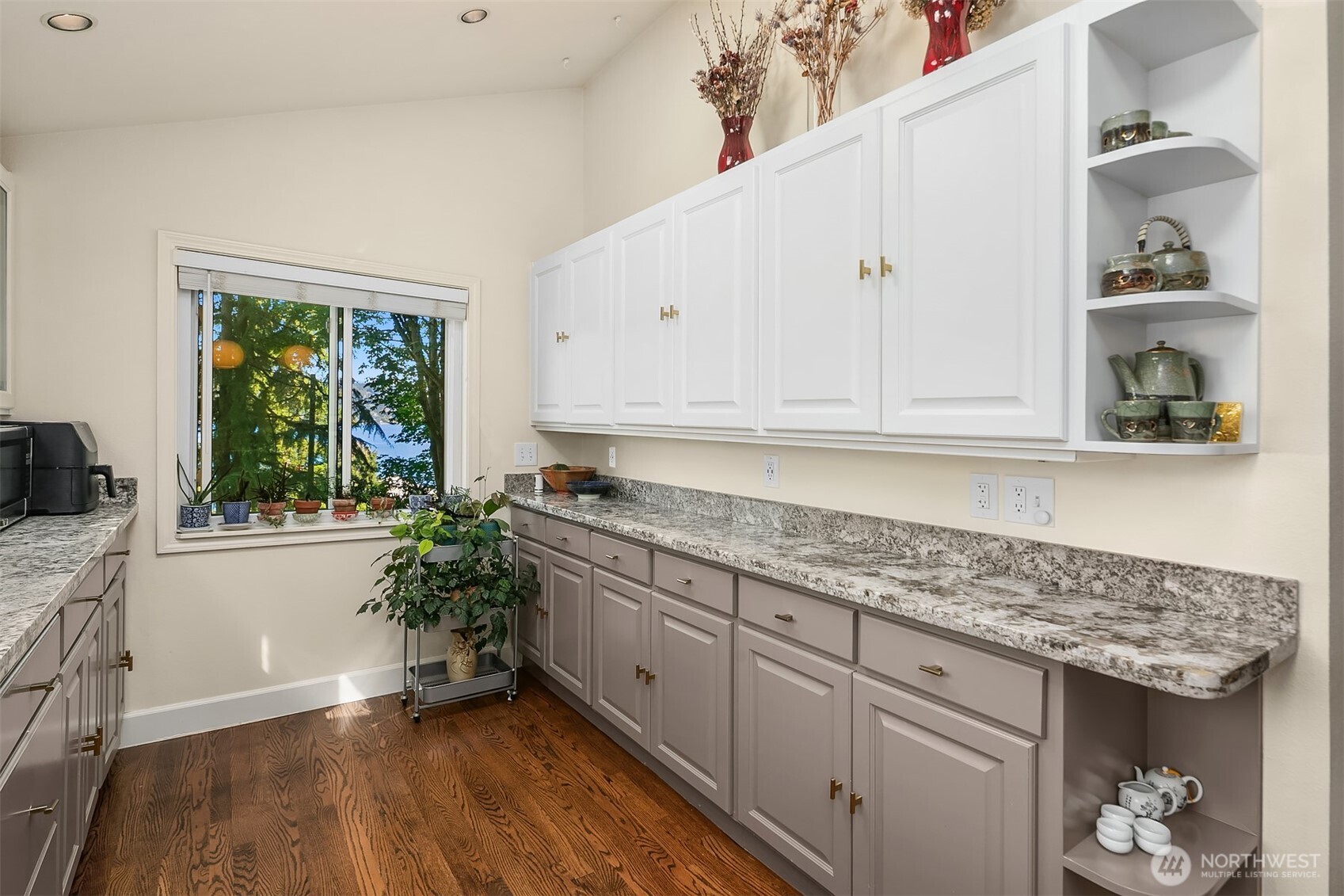 13731 42nd Place NE, Seattle, WA 98125