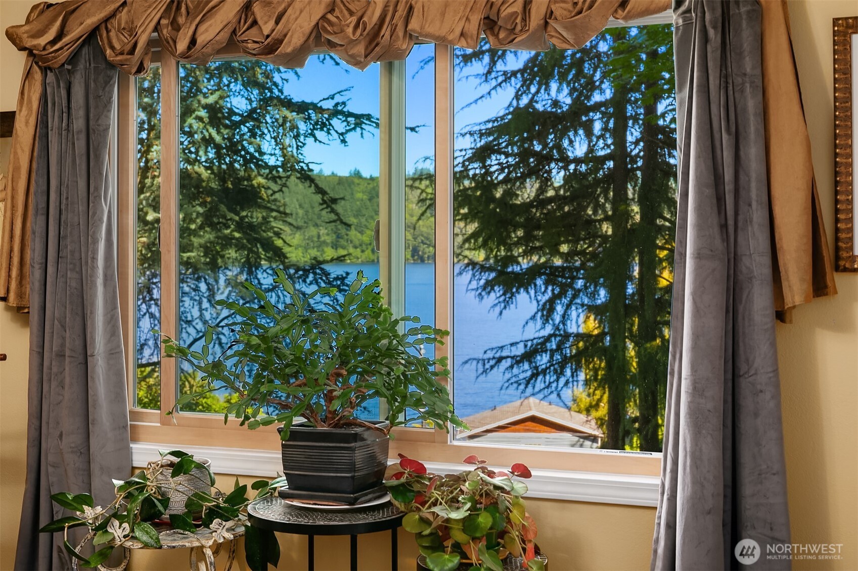 13731 42nd Place NE, Seattle, WA 98125