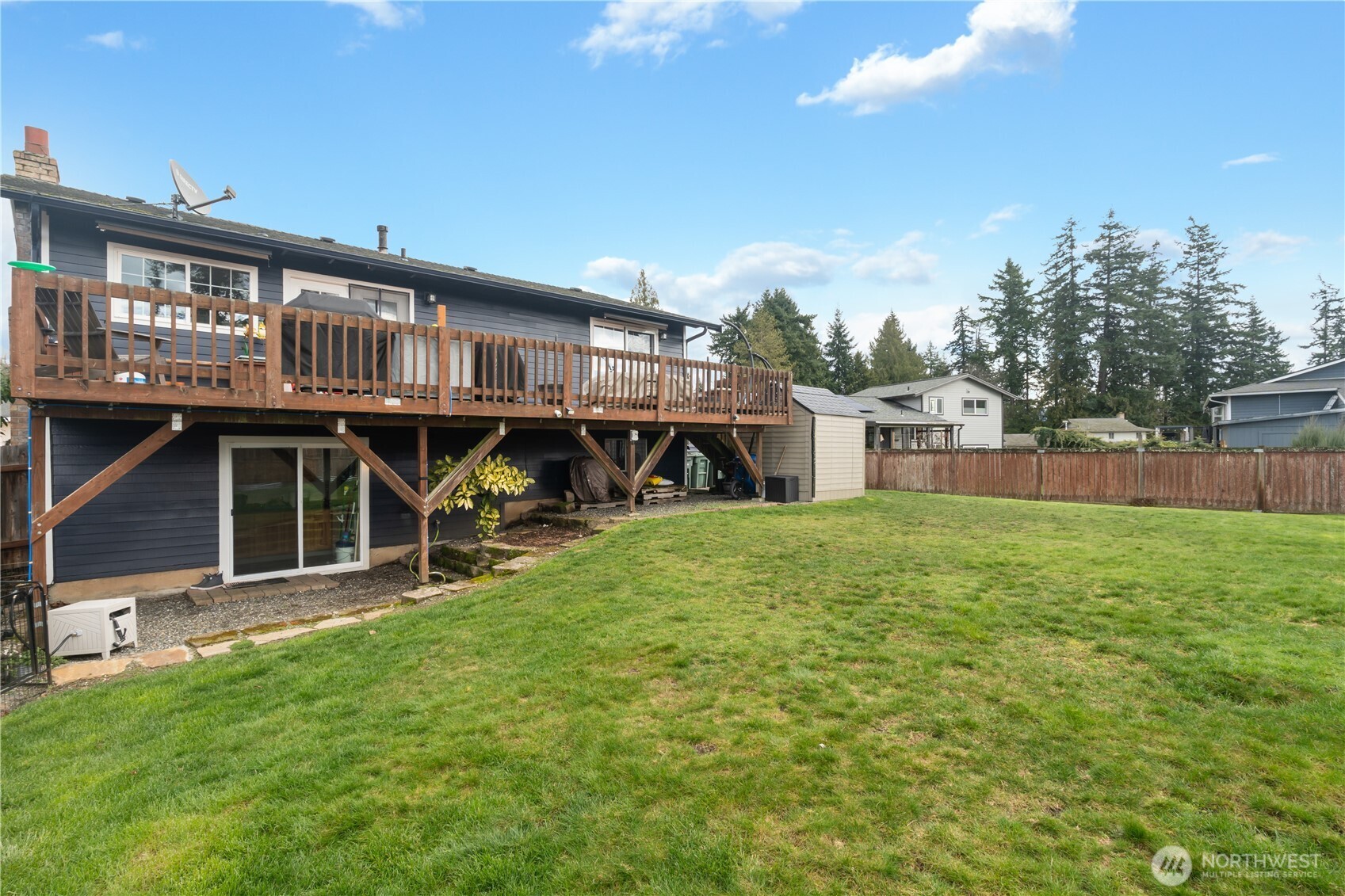 2825 E Crestline Drive , Bellingham, WA 98226