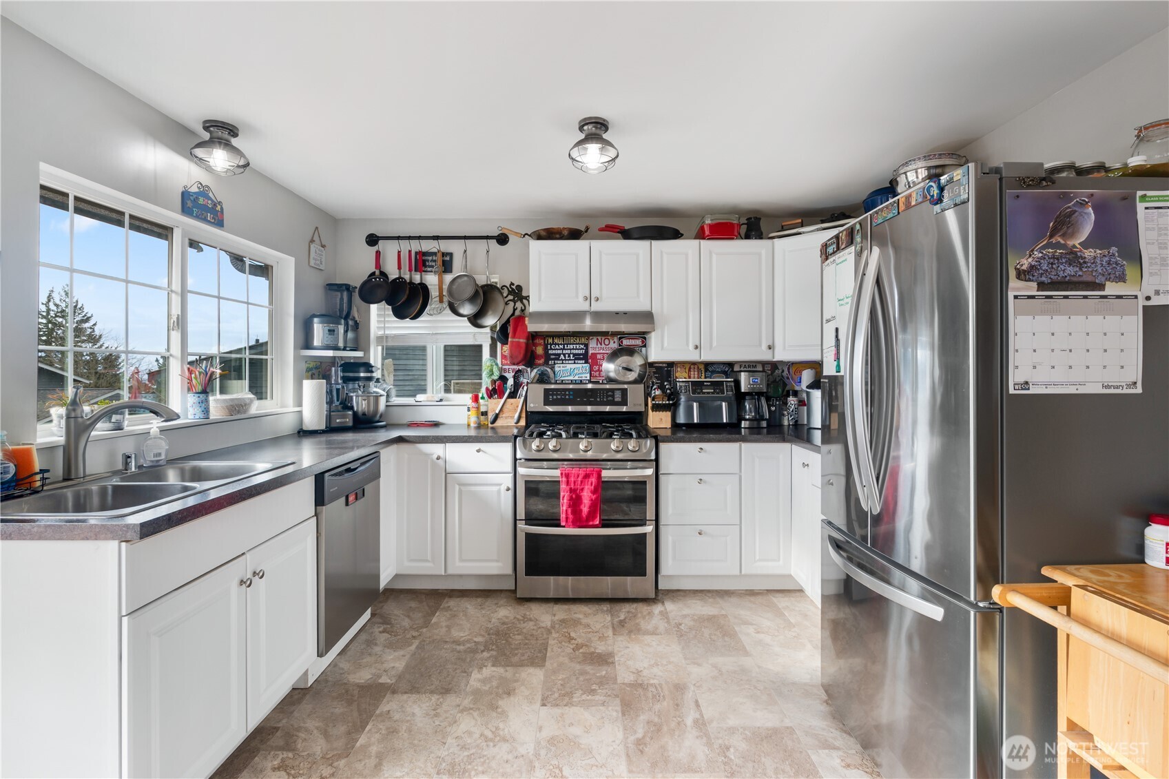 2825 E Crestline Drive , Bellingham, WA 98226