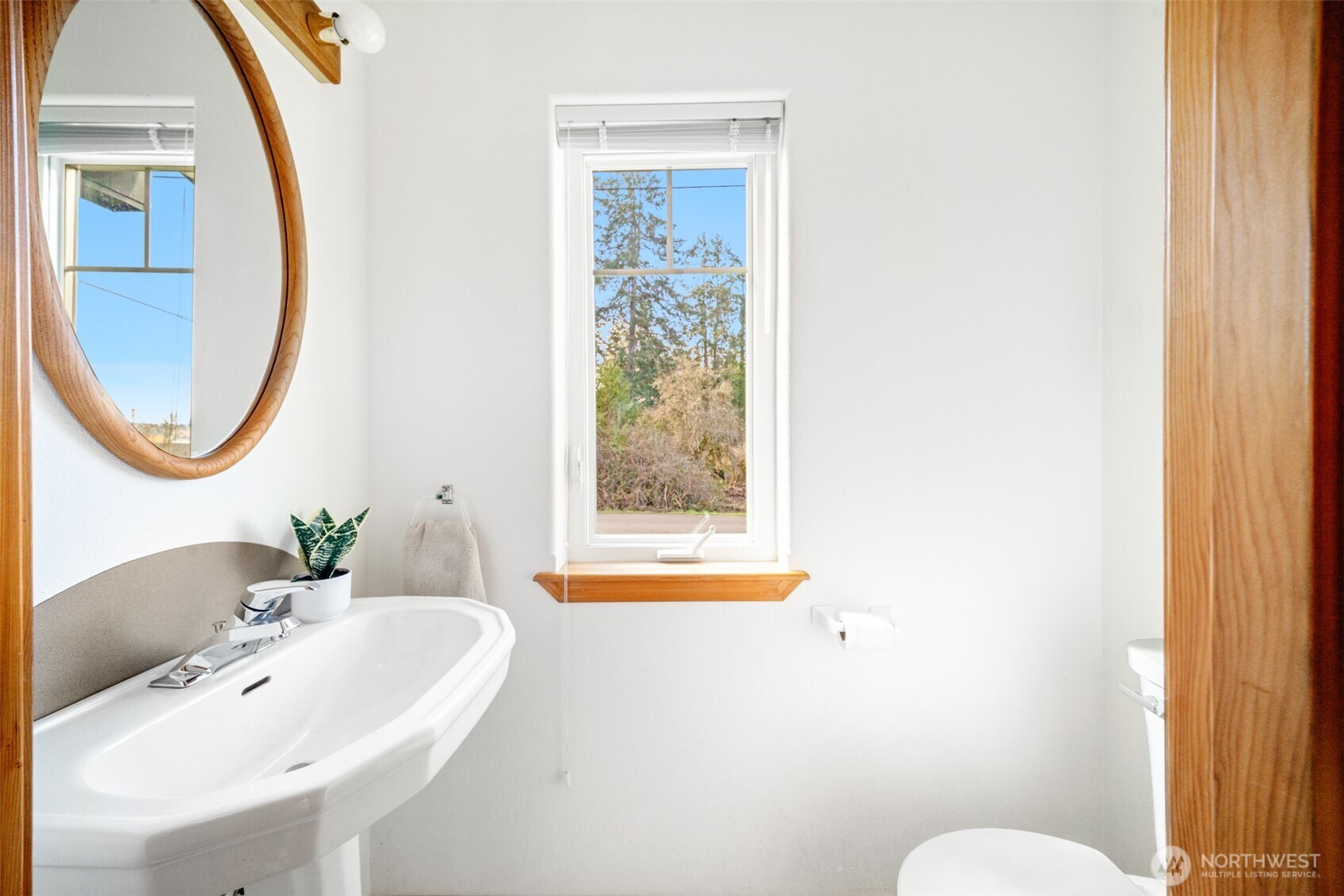 407 72nd Way NE, Olympia, WA 98506