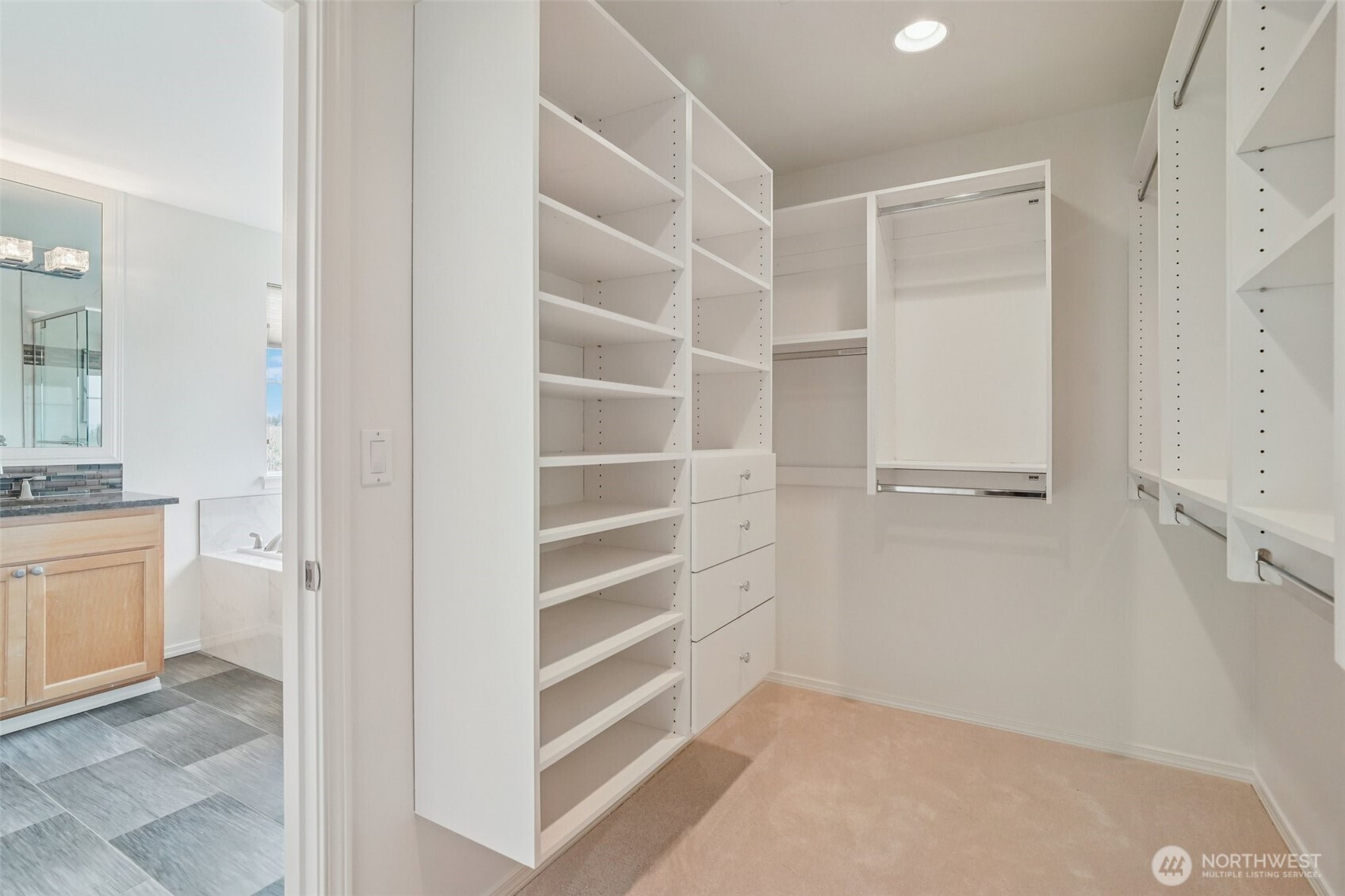 16350 SE 66th Street , Bellevue, WA 98006