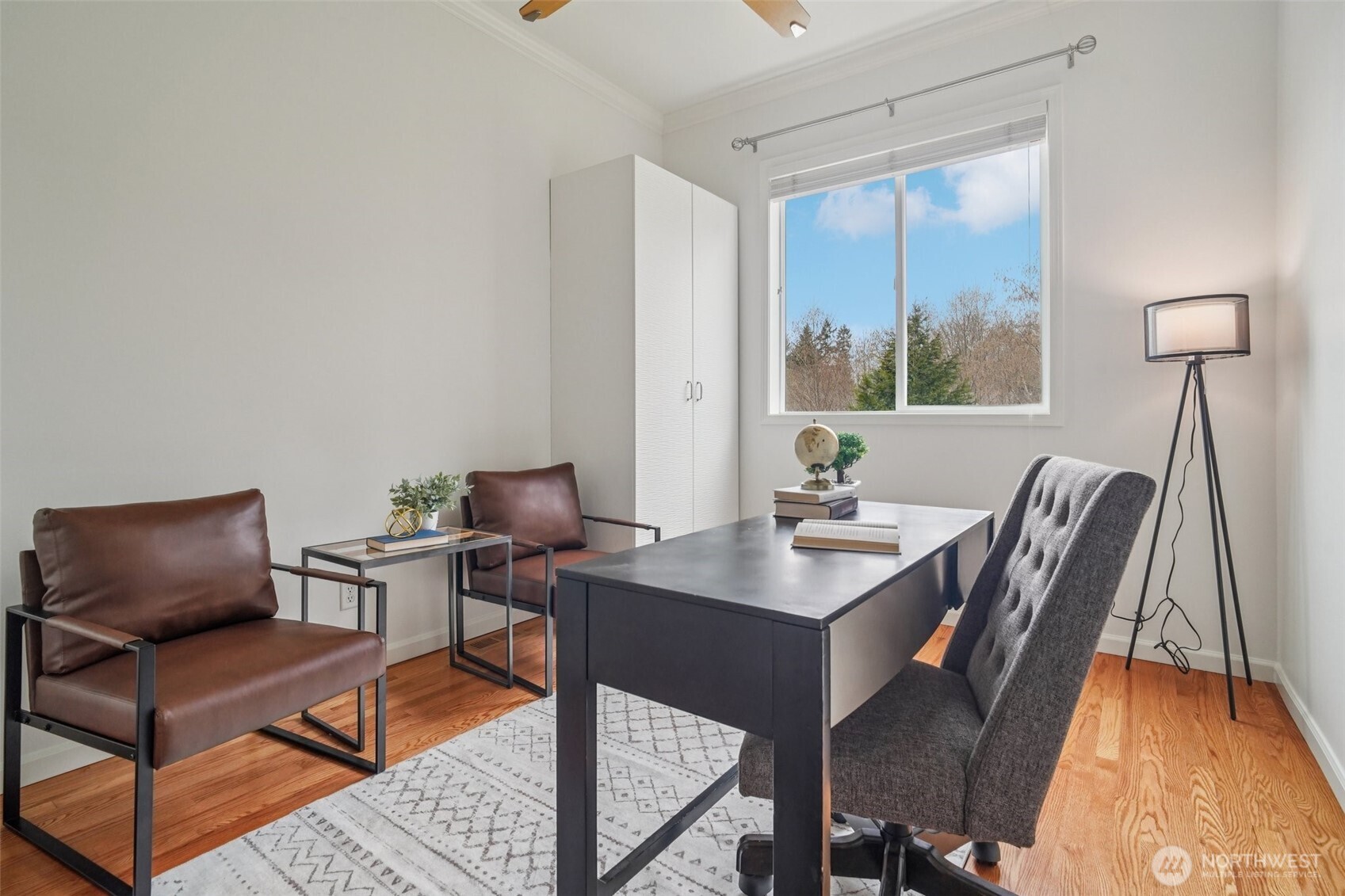 16350 SE 66th Street , Bellevue, WA 98006