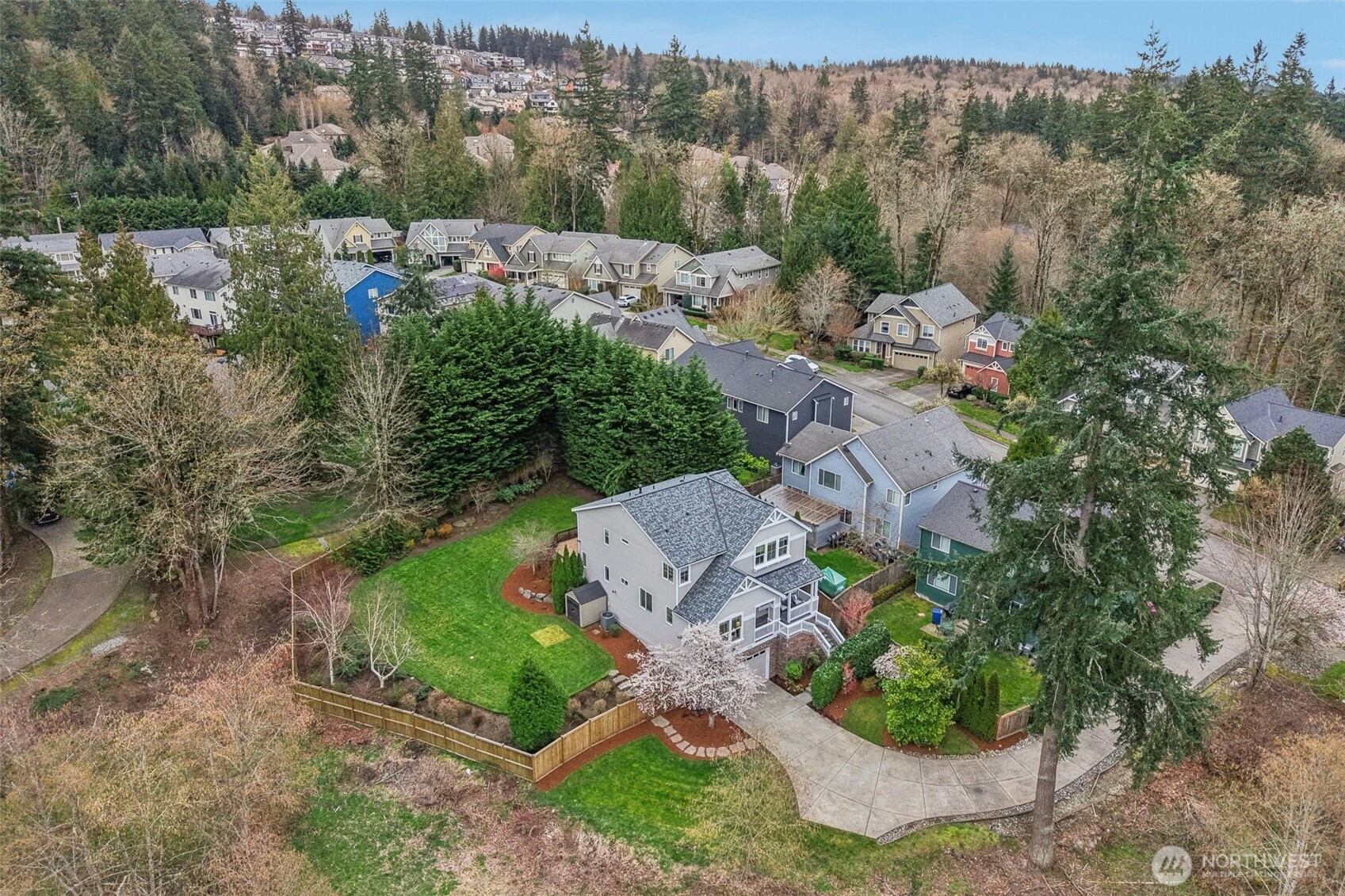 16350 SE 66th Street , Bellevue, WA 98006