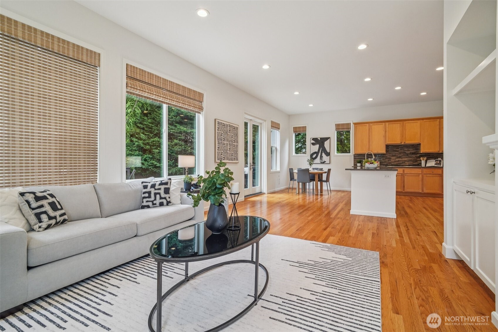 16350 SE 66th Street , Bellevue, WA 98006