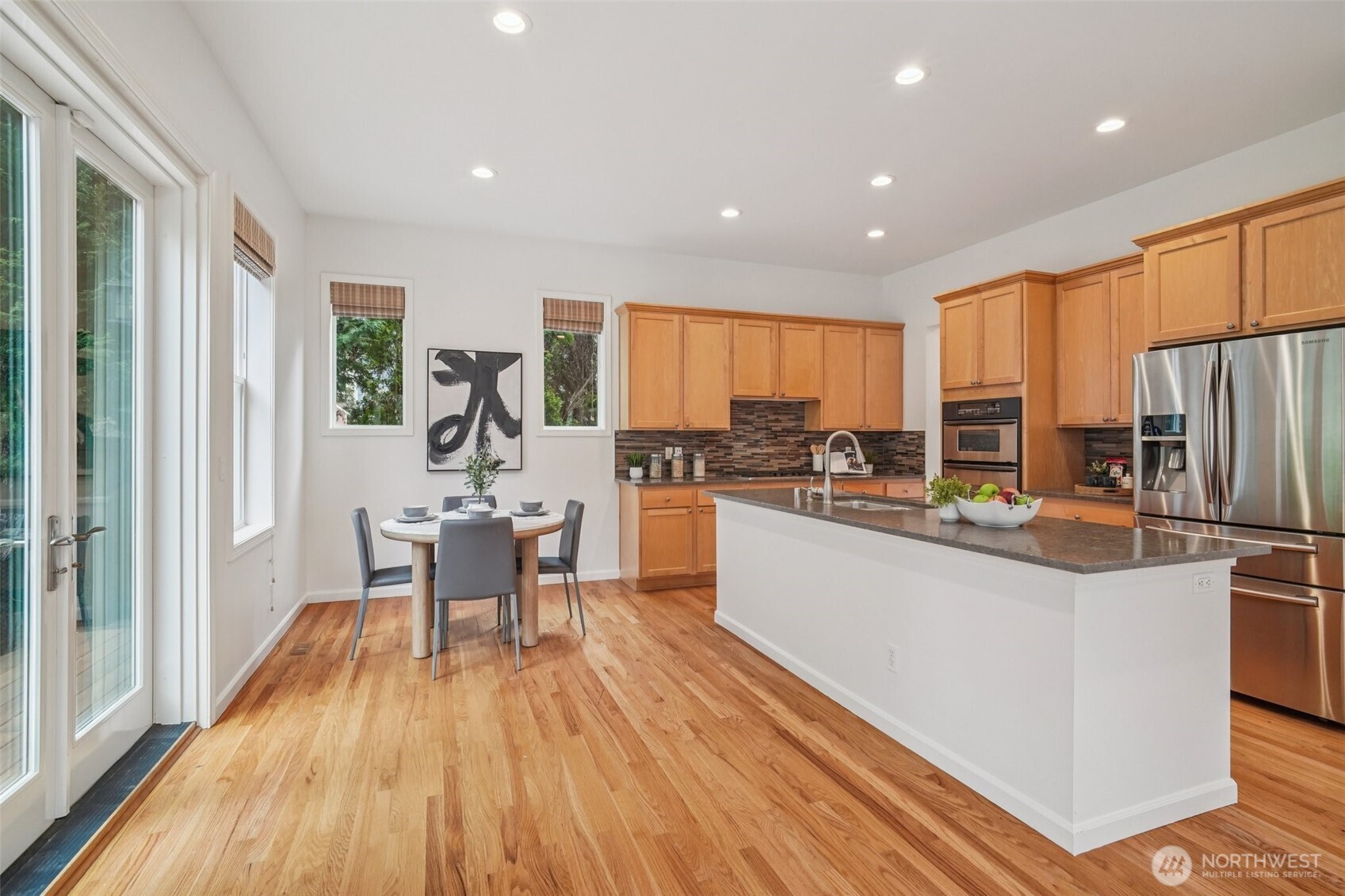 16350 SE 66th Street , Bellevue, WA 98006