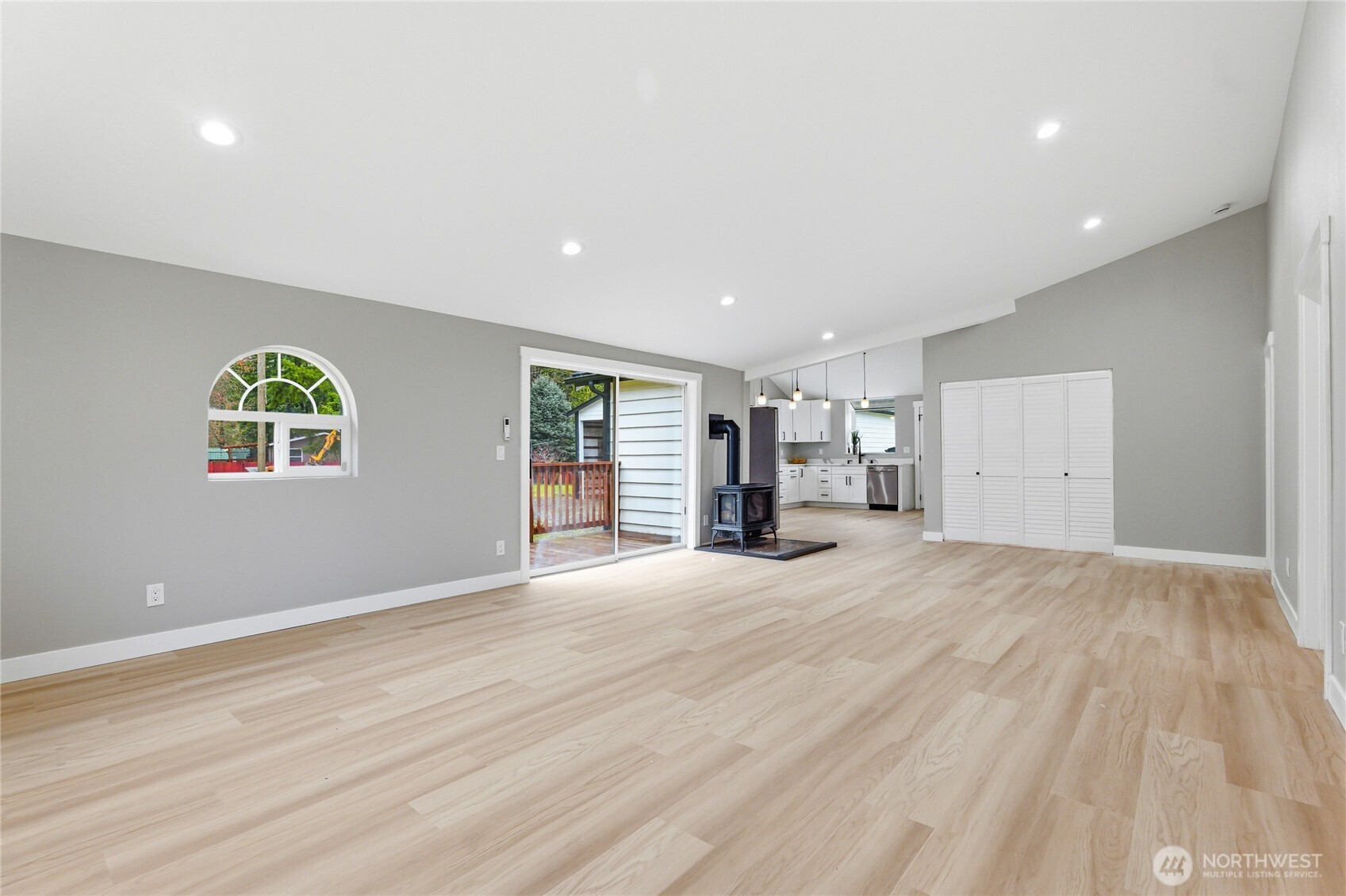 15608 252nd Street Ct E, Graham, WA 98321