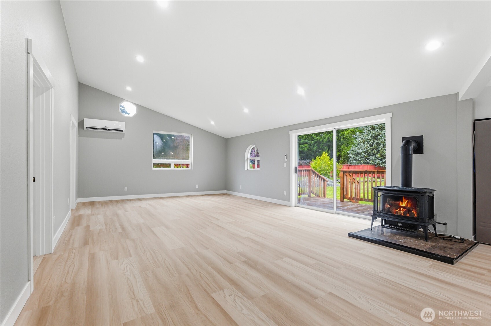 15608 252nd Street Ct E, Graham, WA 98321