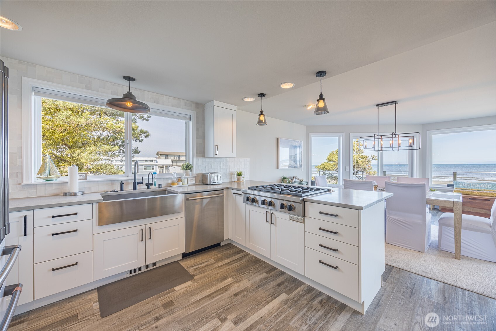 391 3 Crabs Road , Sequim, WA 98382