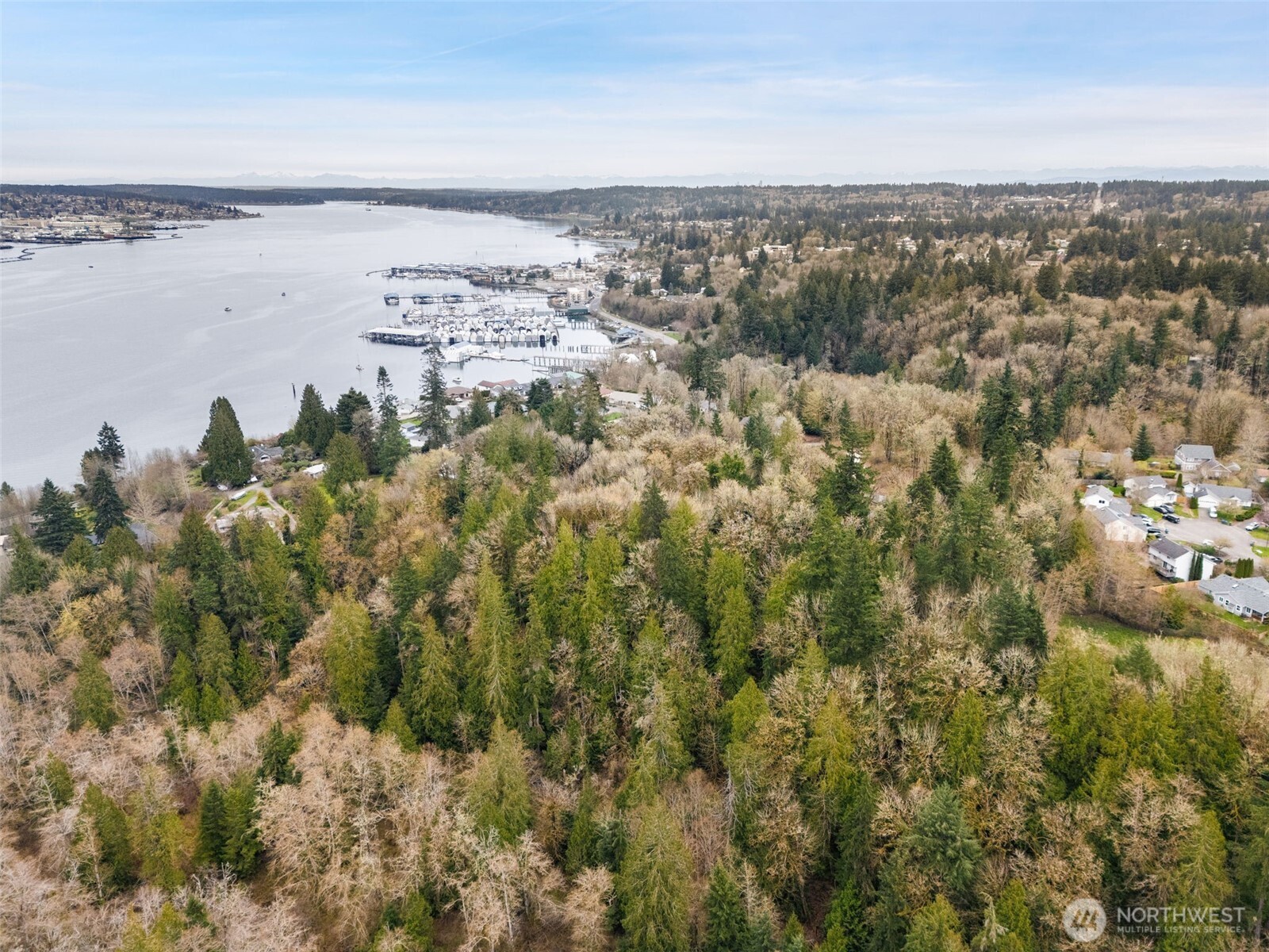 215 Caseco Lane , Port Orchard, WA 98366