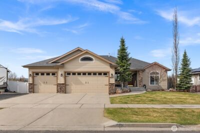 9211 N Seminole Street , Spokane, WA 99208