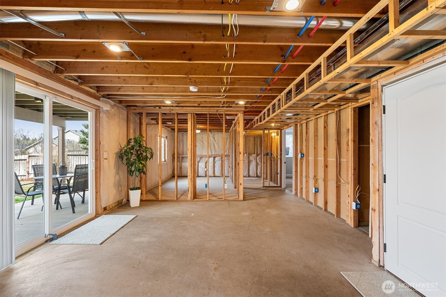 9211 N Seminole Street , Spokane, WA 99208