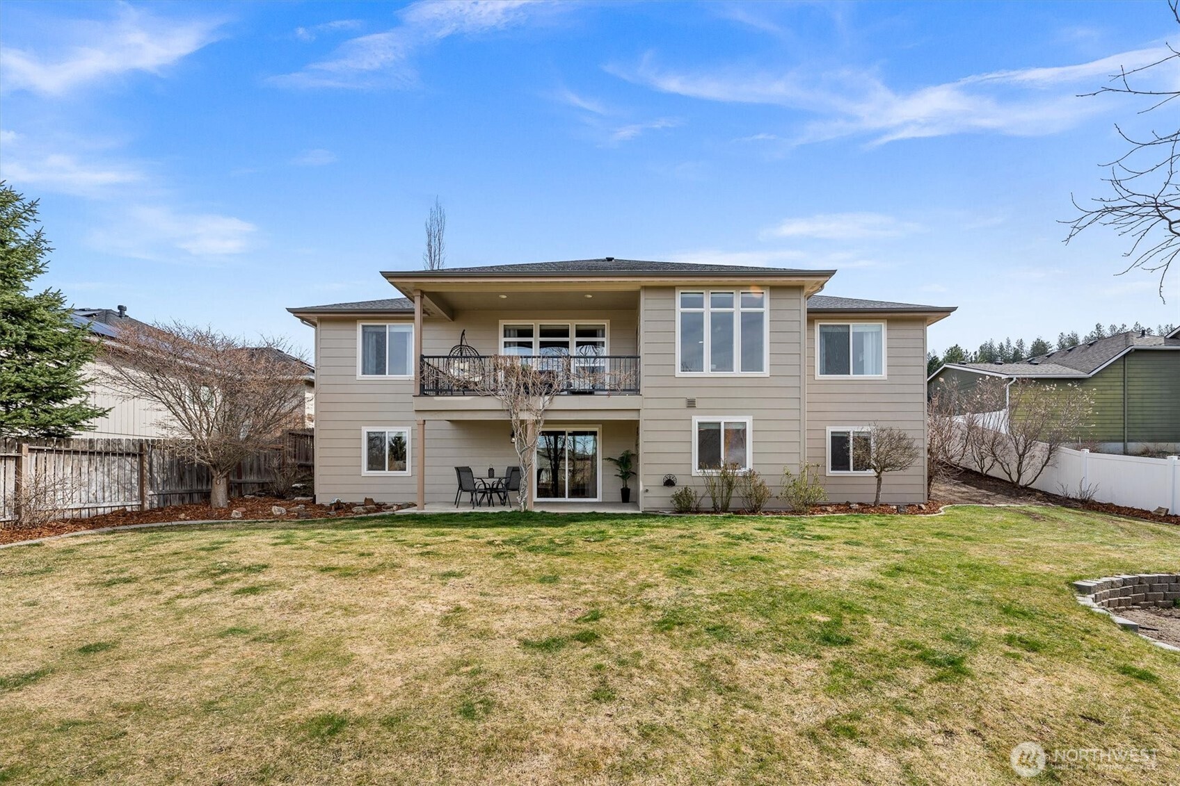 9211 N Seminole Street , Spokane, WA 99208