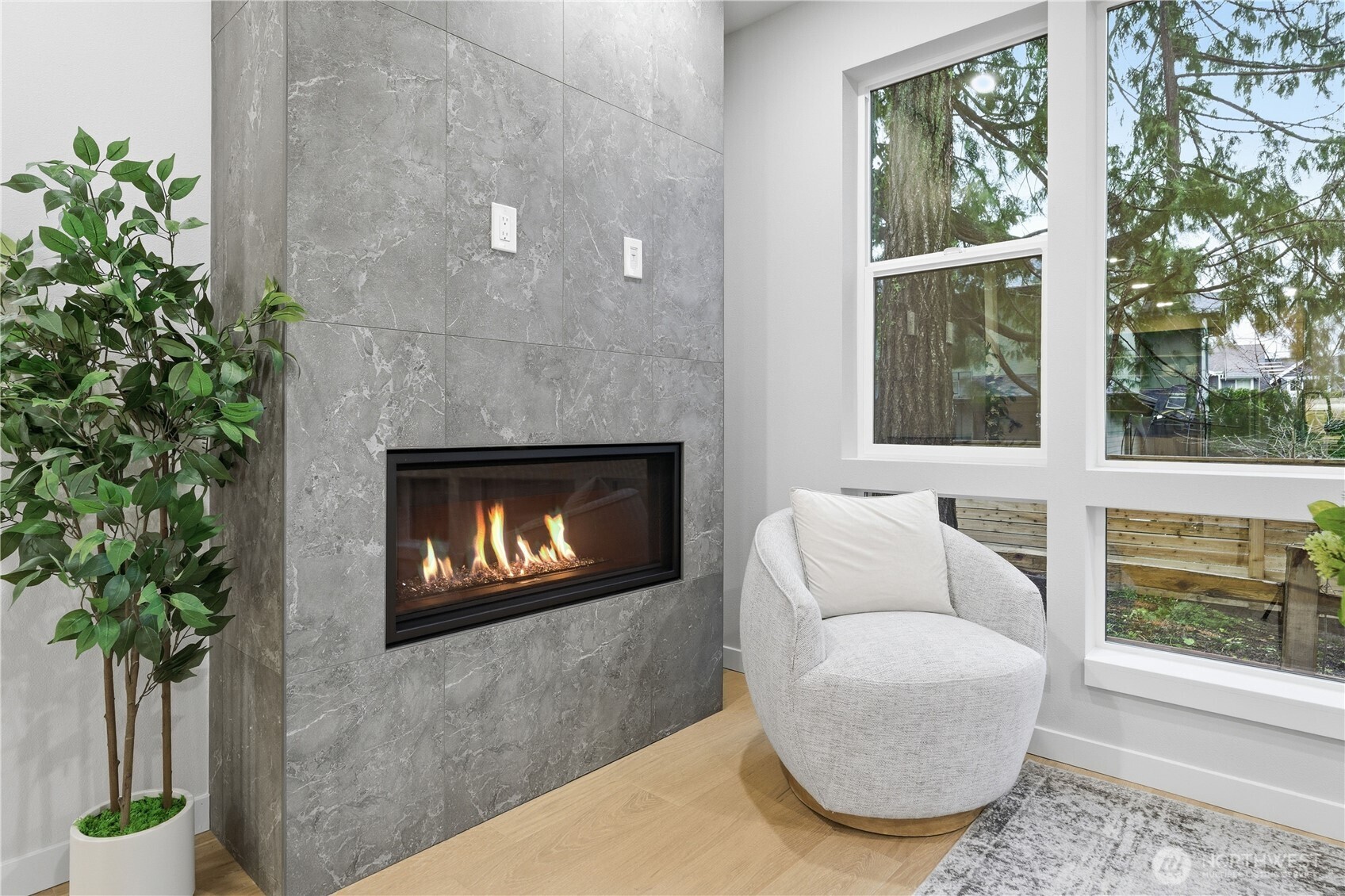 9016 124th Lane NE, Kirkland, WA 98033-5940