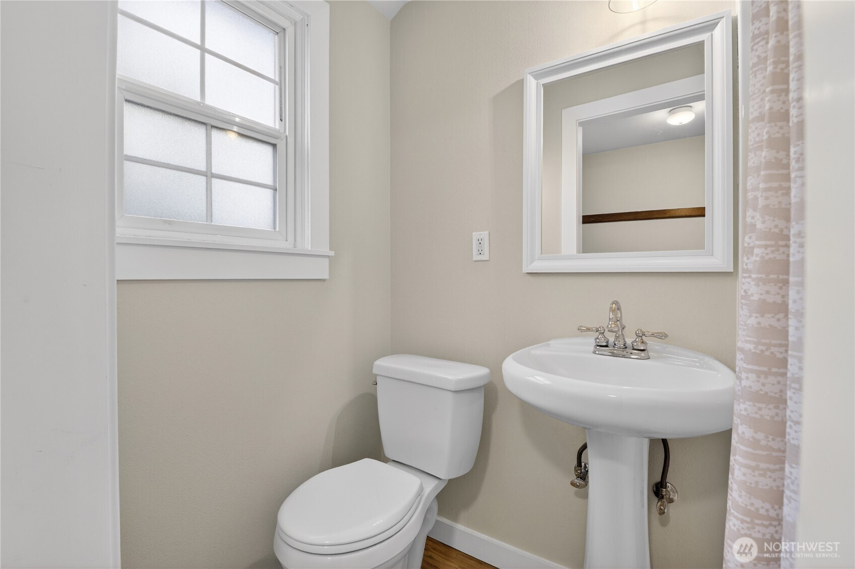 7870 Green Lake Drive N #10, Seattle, WA 98103