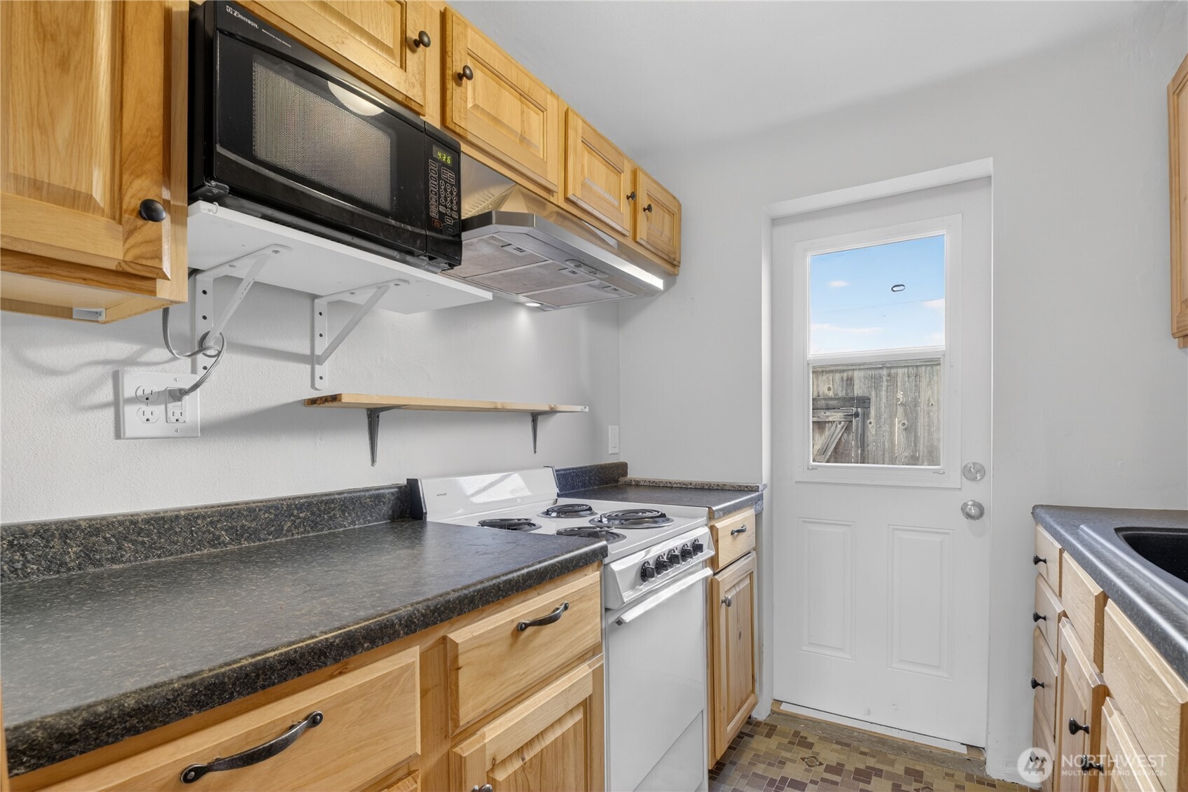 7870 Green Lake Drive N #10, Seattle, WA 98103