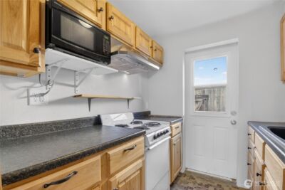 7870 Green Lake Drive N #10, Seattle, WA 98103 - Photo 17