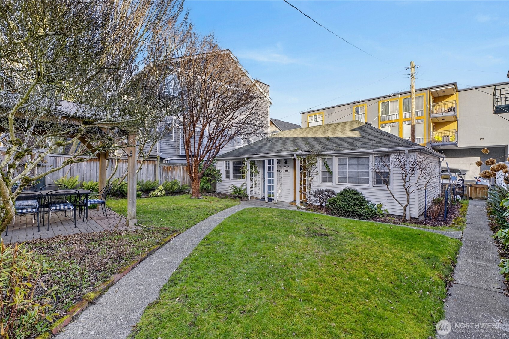 7870 Green Lake Drive N #10, Seattle, WA 98103