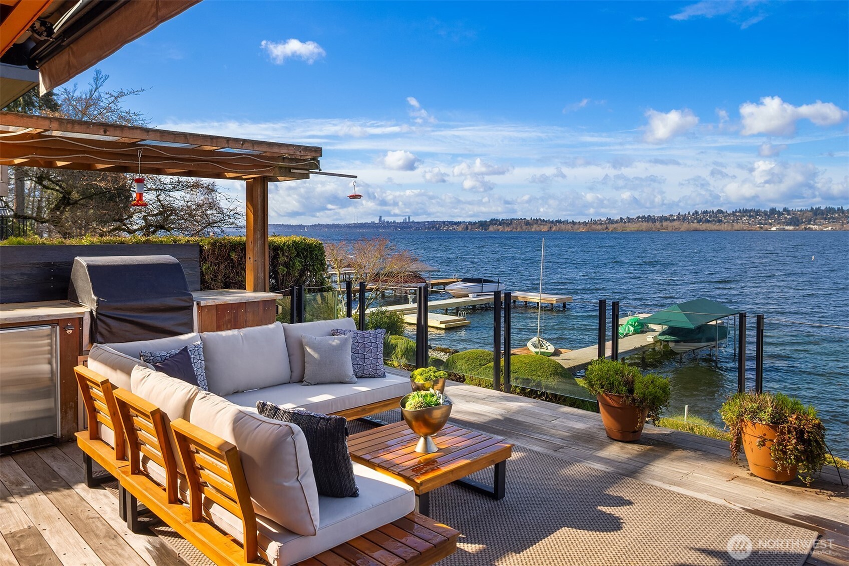 1621 10th Street W, Kirkland, WA 98033