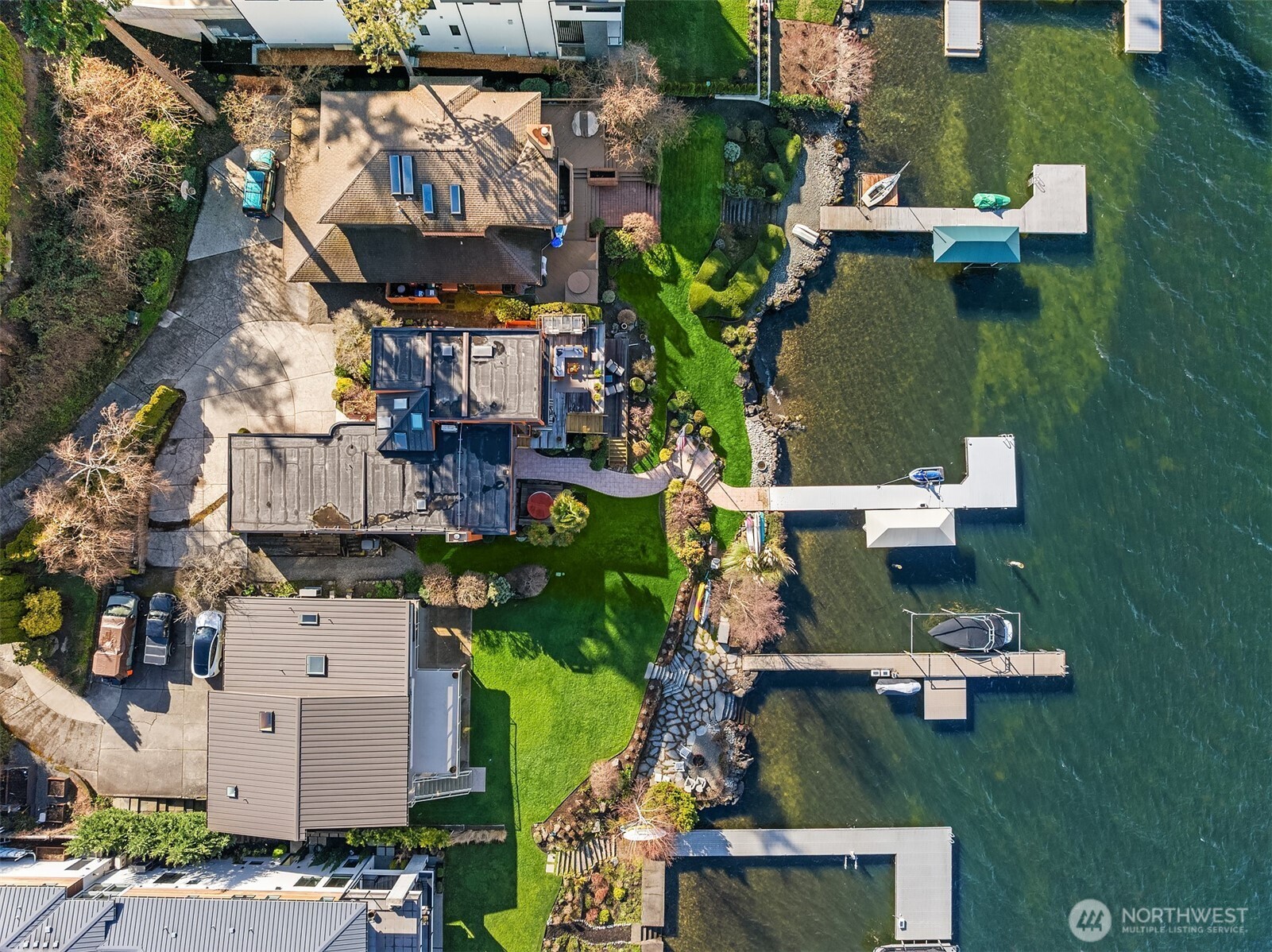 1621 10th Street W, Kirkland, WA 98033