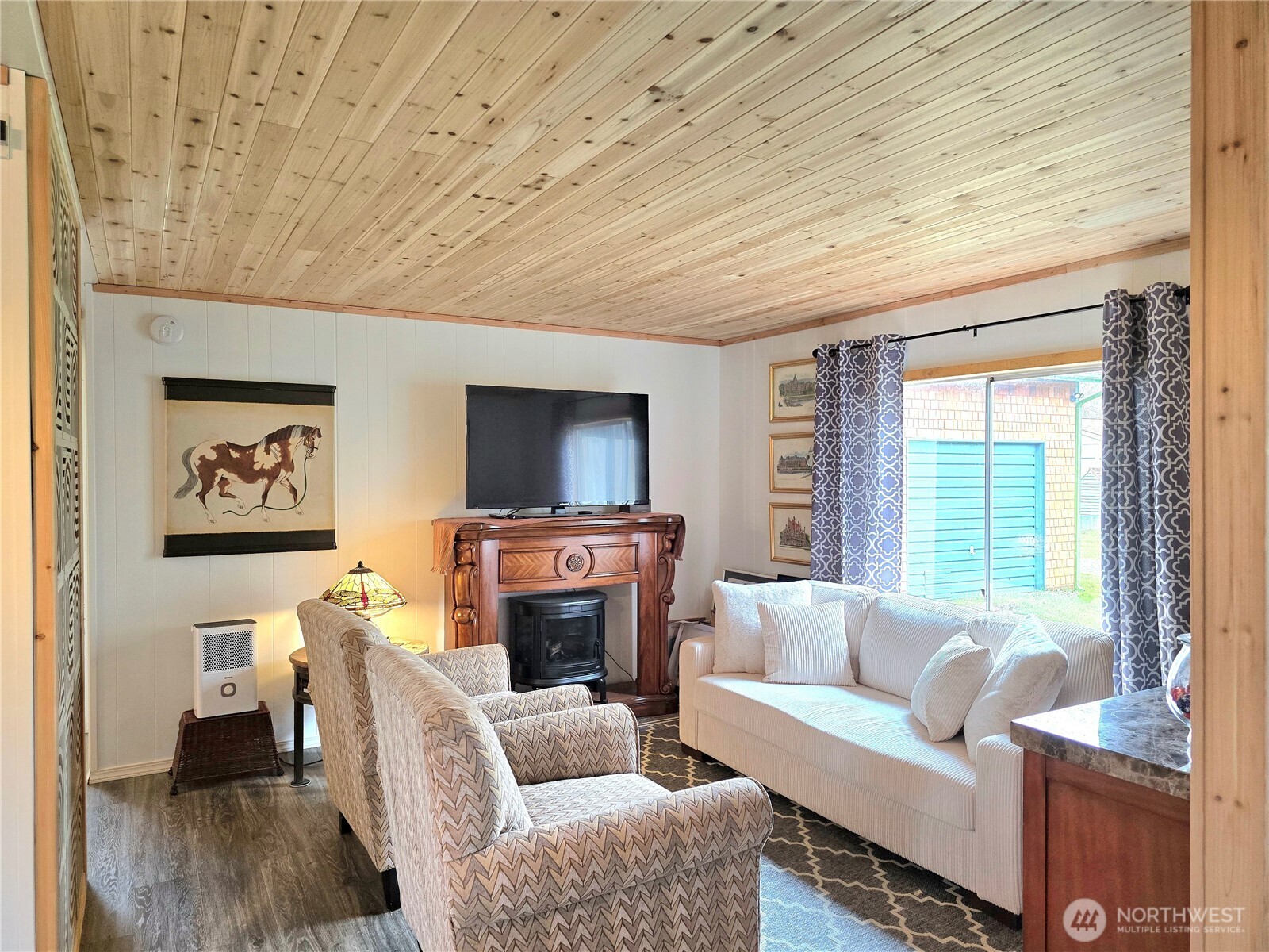 502 W Veterans Avenue , Westport, WA 98595